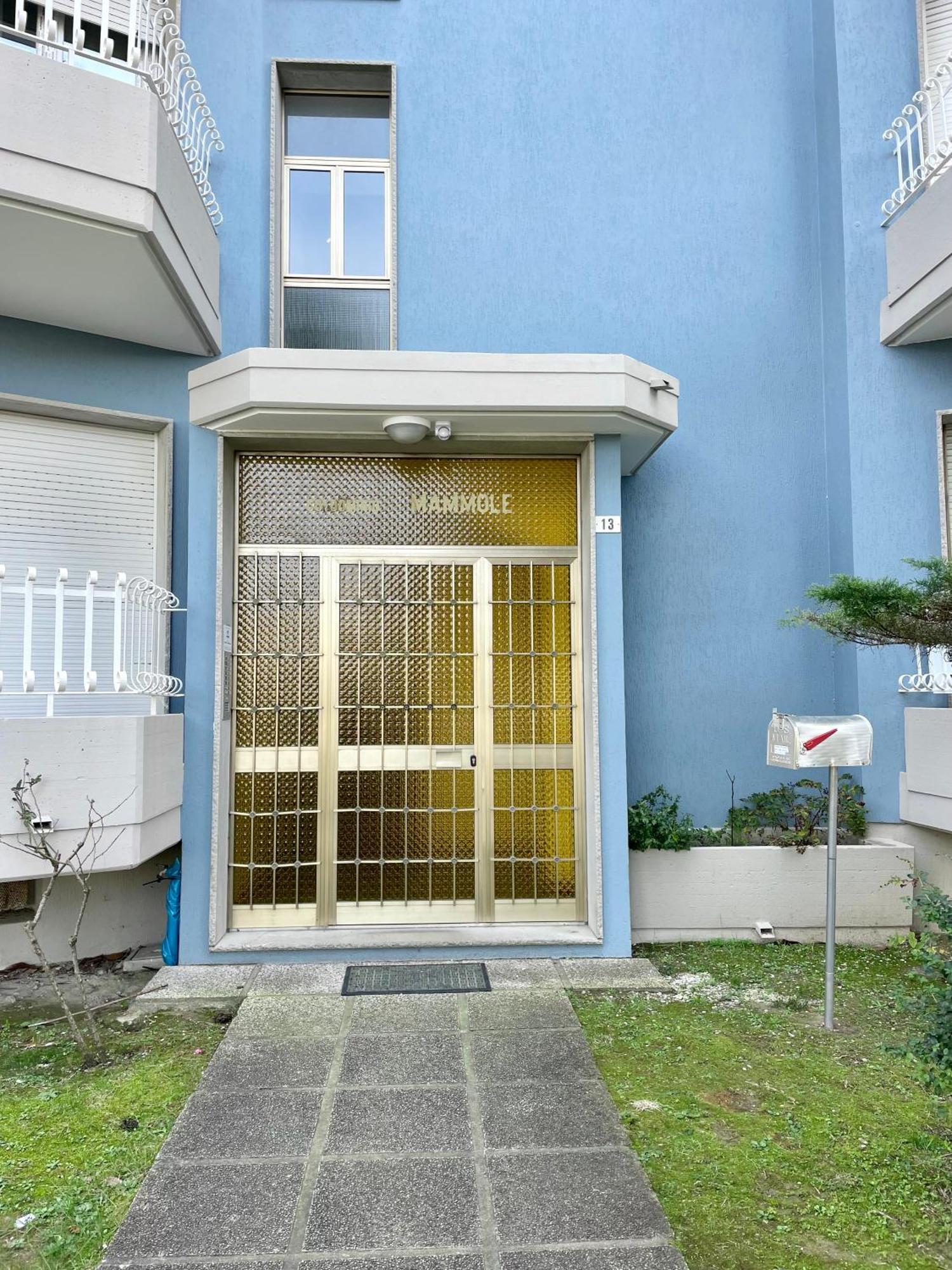 Condominio Mammole Lignano Sabbiadoro Eksteriør bilde